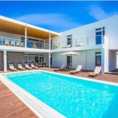 Private Village Capri Вилла